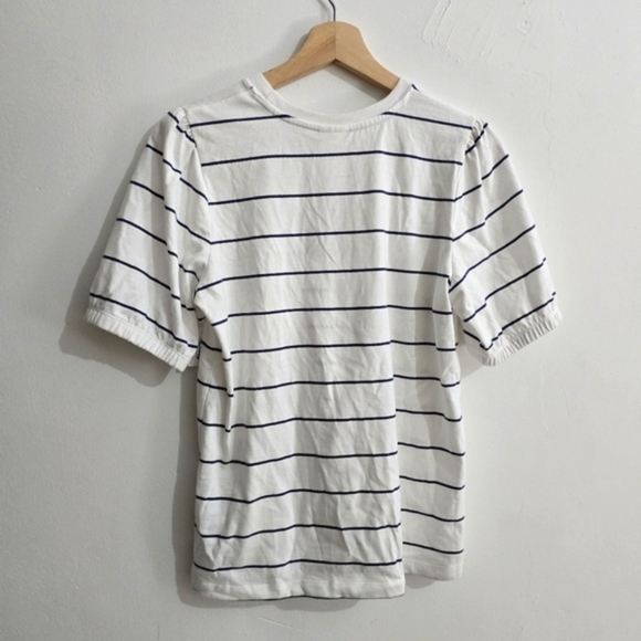 NWT Disney Dumbo Striped Shirt Embroidered Flying Elephant Size Small - Picture 8 of 8